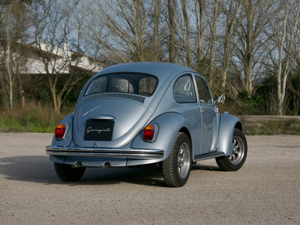 Image 21/54 of Volkswagen Beetle 1500 (1969)