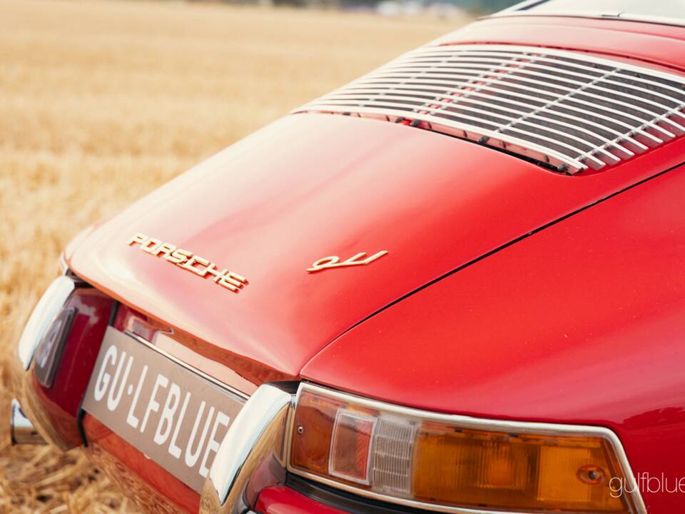 Image 19/59 of Porsche 911 2.0 (1966)