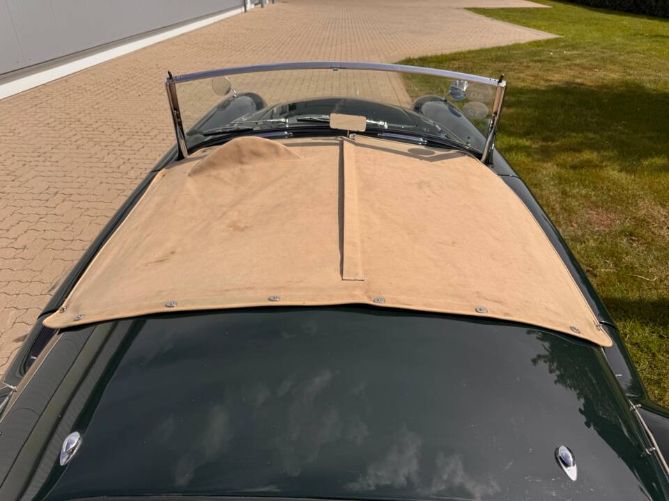 Image 51/79 of MG MGA 1600 (1961)