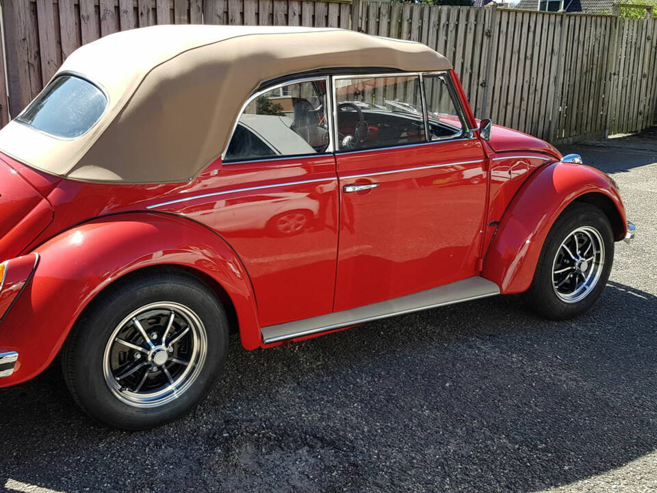 Image 3/6 of Volkswagen Escarabajo 1500 (1967)