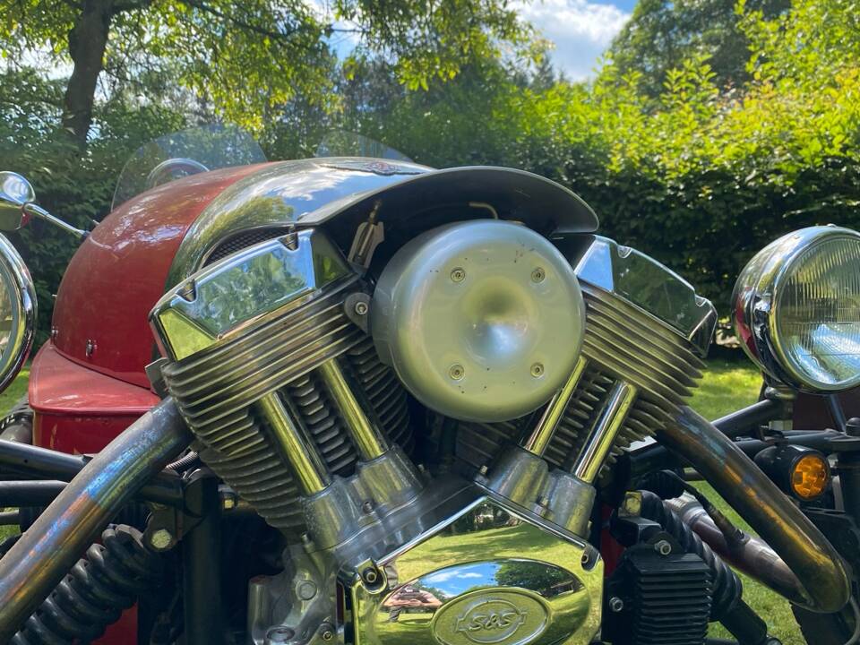 Bild 6/10 von Morgan 3-Wheeler (2013)