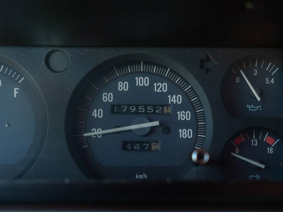 Imagen 42/50 de Jeep Cherokee 2.8L V6 (1985)