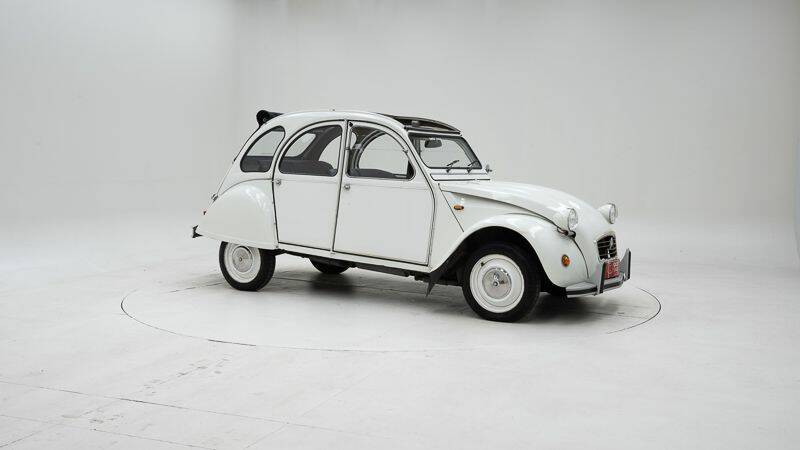 Afbeelding 3/15 van Citroën 2 CV 6 Club (1983)