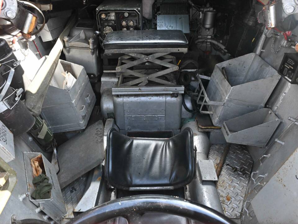 Image 24/39 of Daimler Ferret Armoured Car (1960)