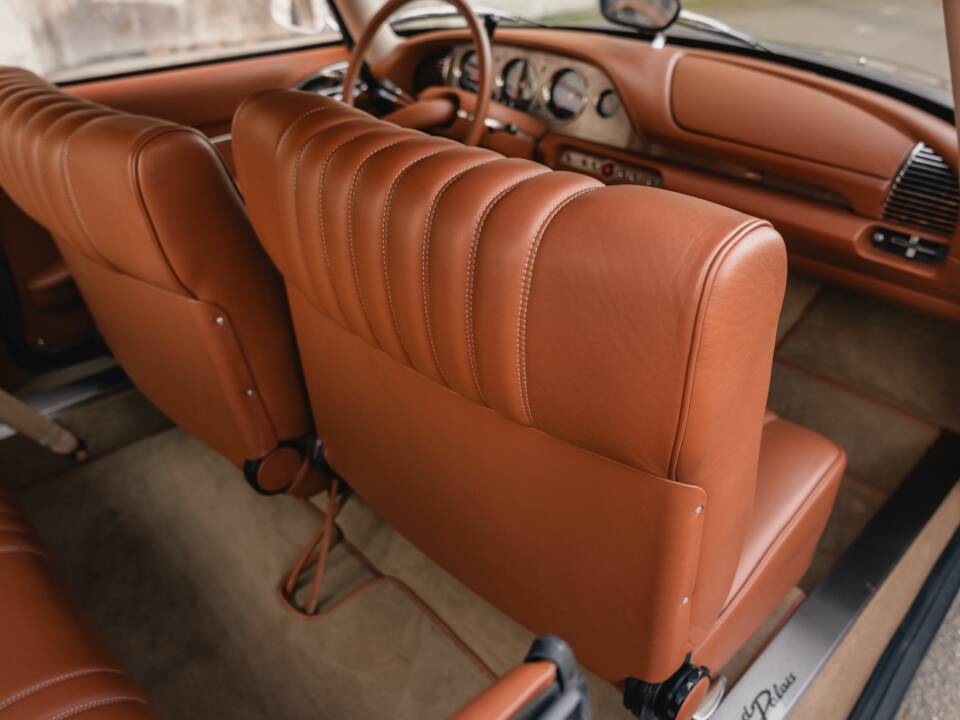 Bild 24/49 von Citroën DS 21 Grand-Palais (2019)