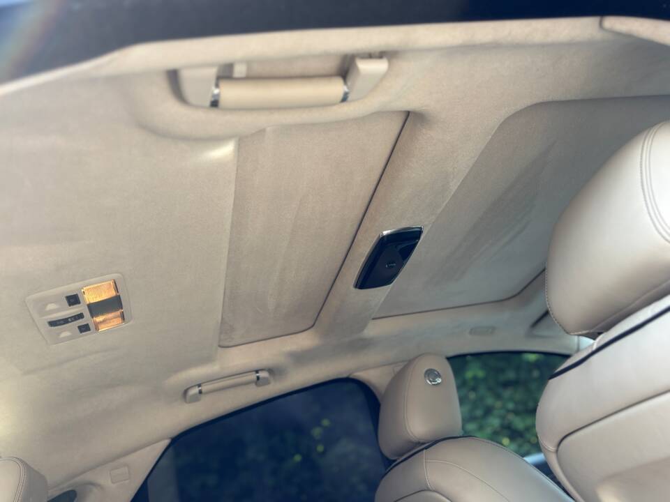 Image 7/50 of Jaguar XJ 5.0 (2011)