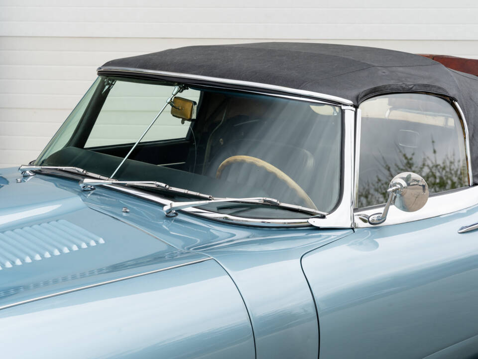 Afbeelding 14/80 van Jaguar E-Type 4.2 (1967)