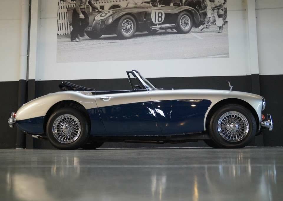 Image 3/50 de Austin-Healey 3000 Mk III (BJ8) (1965)