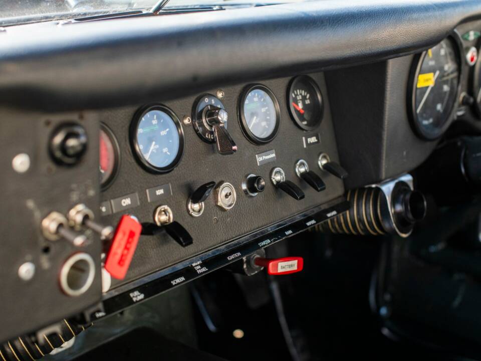 Imagen 11/20 de Jaguar E-Type 4.2 (1965)