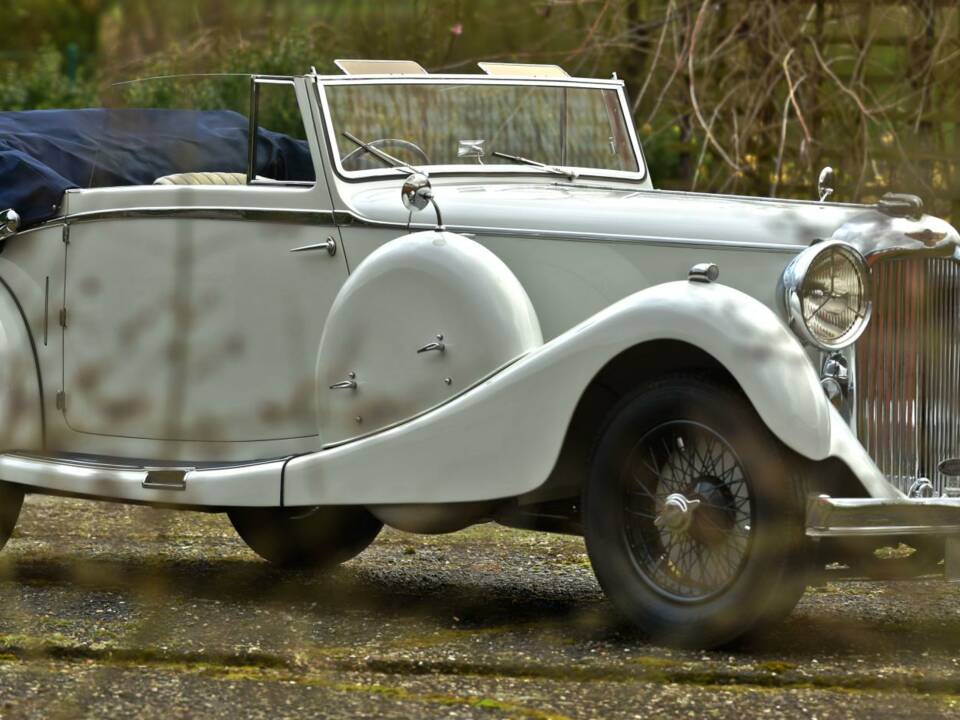 Image 19/50 of Lagonda 4.5 Litre LG 45 (1936)