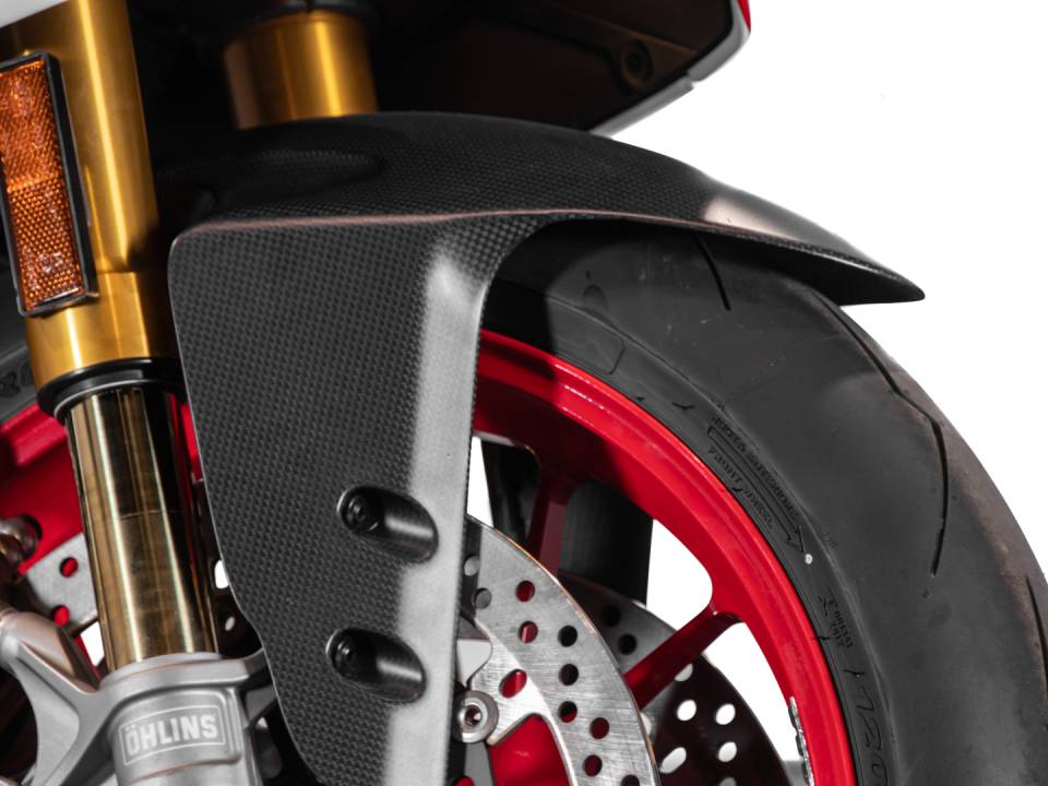 Image 22/40 of Ducati DUMMY (2018)