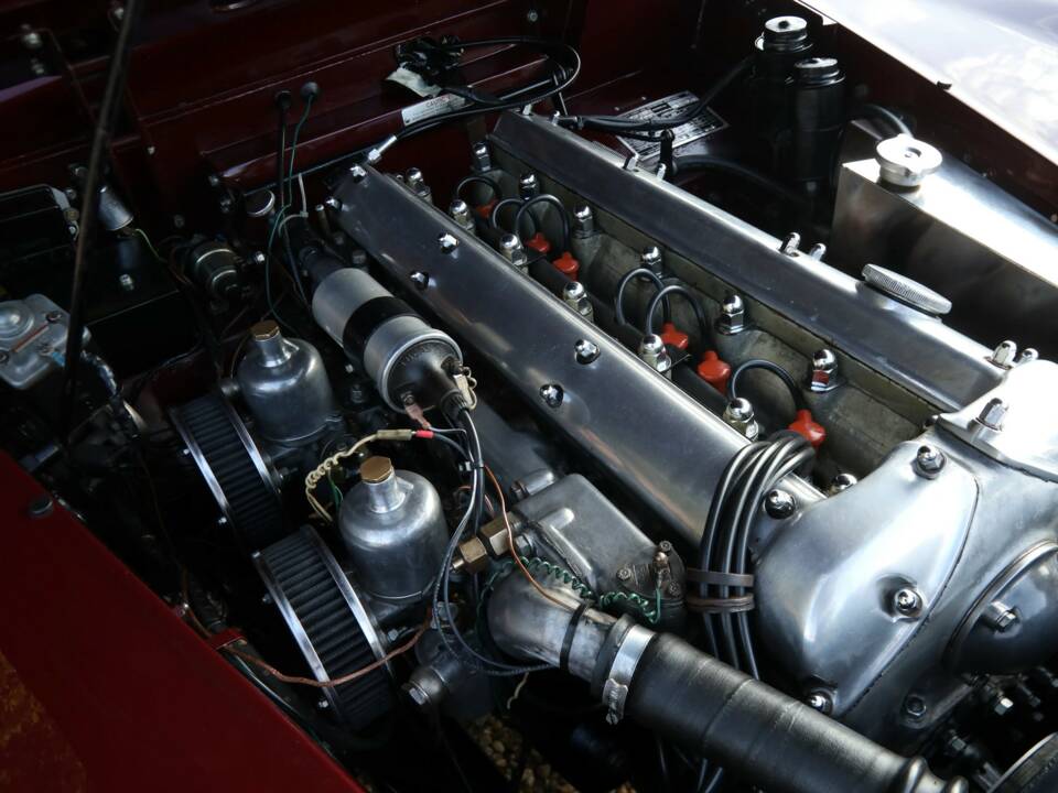 Immagine 41/50 di Jaguar XK 150 SE DHC (1958)
