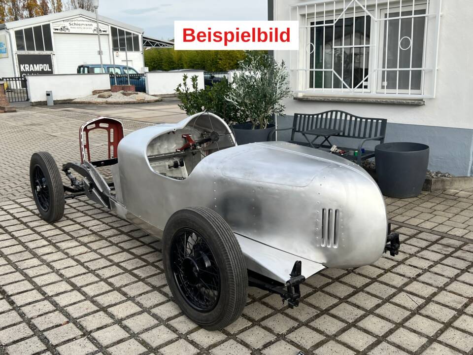 Image 24/25 of Rover 14 (1936)