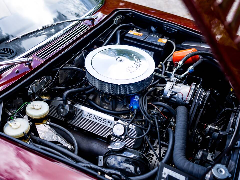 Image 41/50 of Jensen Interceptor MK III (1975)
