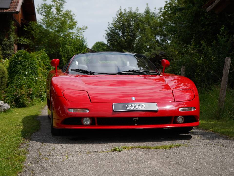 Imagen 17/44 de De Tomaso Guarà Spyder (1996)