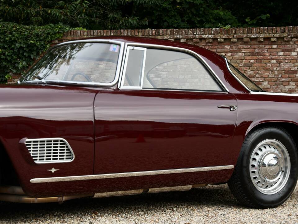 Image 25/50 de Maserati 3500 GT Touring (1961)