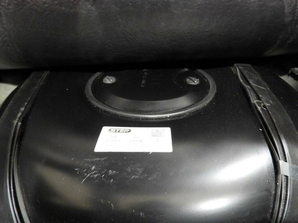 Bild 6/10 von Lancia Thema I.E. Turbo 16V (1989)