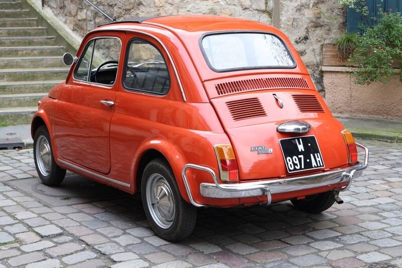 Image 13/29 of FIAT 500 L (1972)