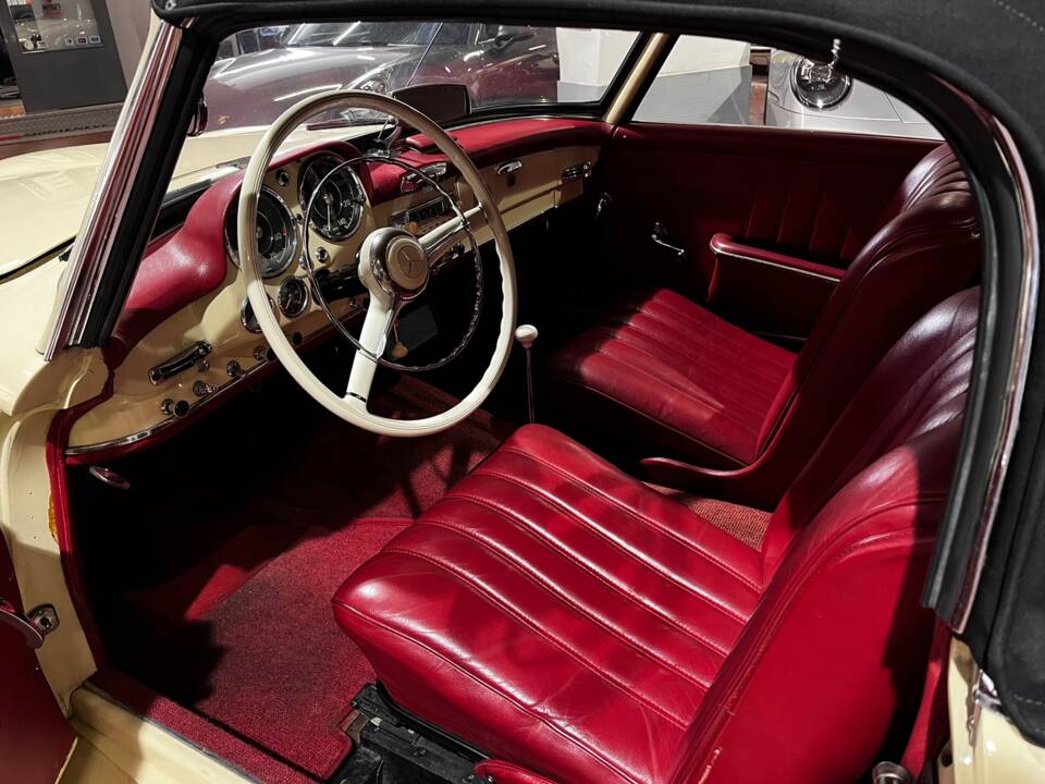 Image 31/58 of Mercedes-Benz 190 SL (1955)