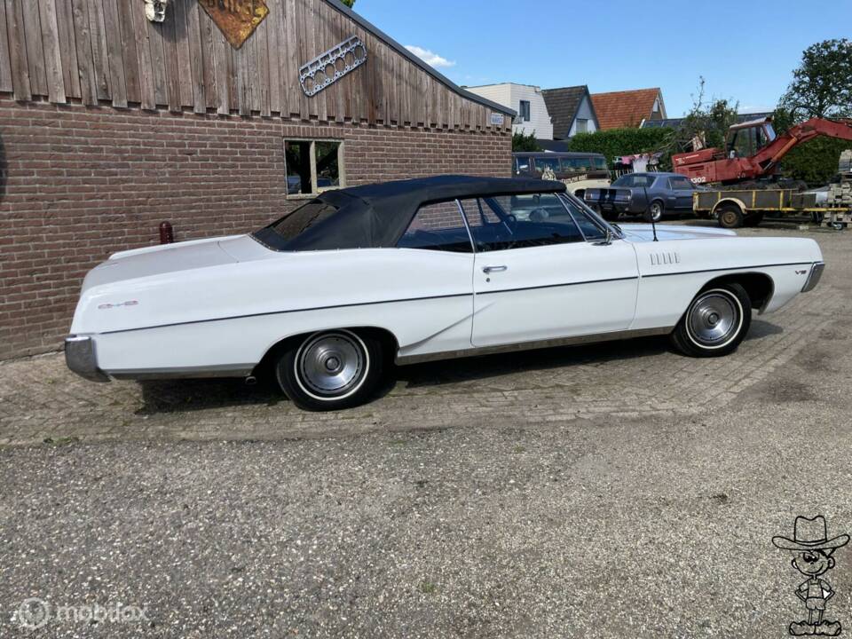 Image 10/50 of Pontiac Parisienne (1967)