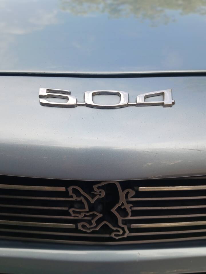 Bild 6/52 von Peugeot 504 (1979)