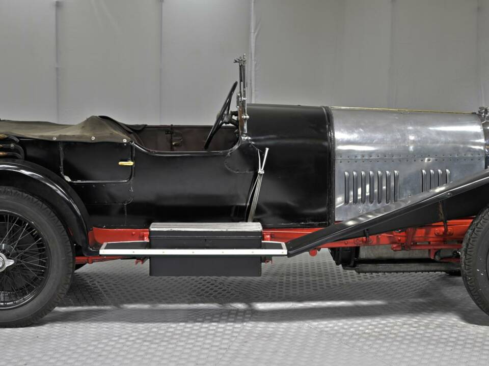 Immagine 7/50 di Bentley 3 Litre (1924)