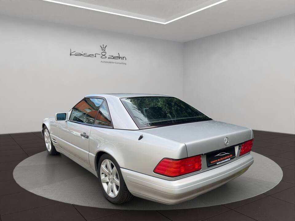 Imagen 4/17 de Mercedes-Benz SL 280 (1996)