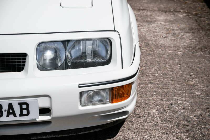 Image 14/42 de Ford Sierra RS Cosworth (1987)