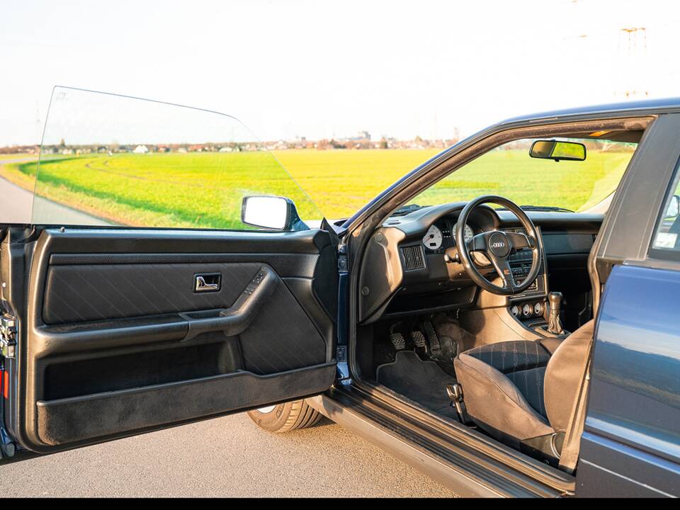 Bild 18/54 von Audi quattro 20V (1991)