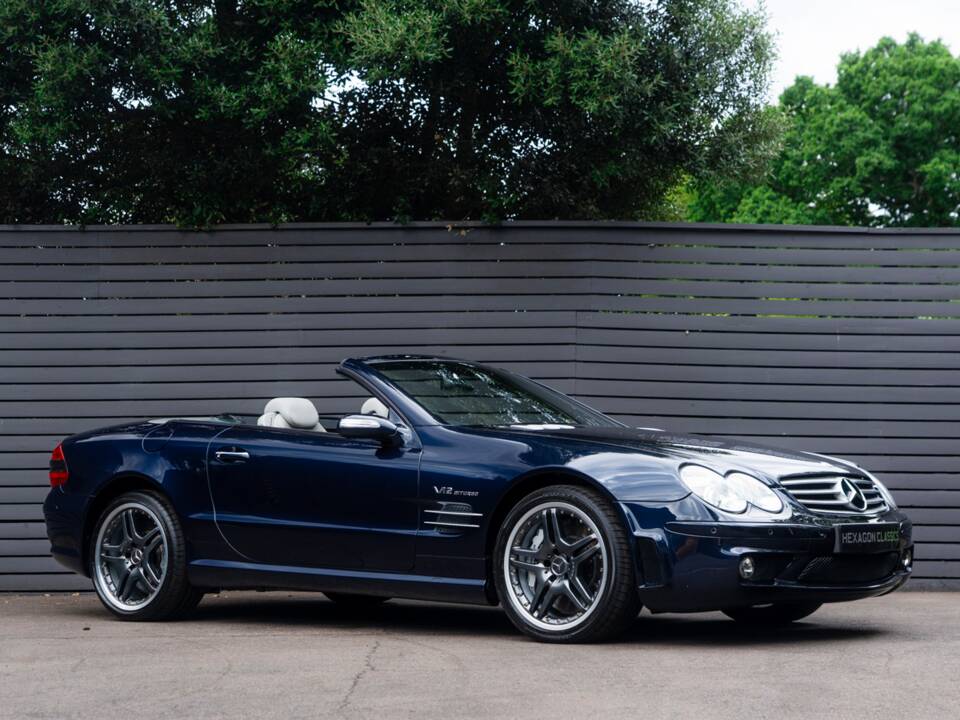 Image 49/56 de Mercedes-Benz SL 65 AMG (2004)