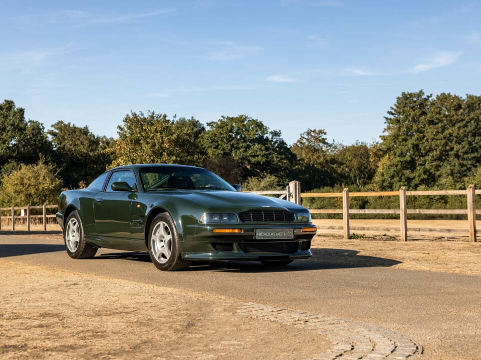 Image 21/63 de Aston Martin Vantage Le Mans (1999)