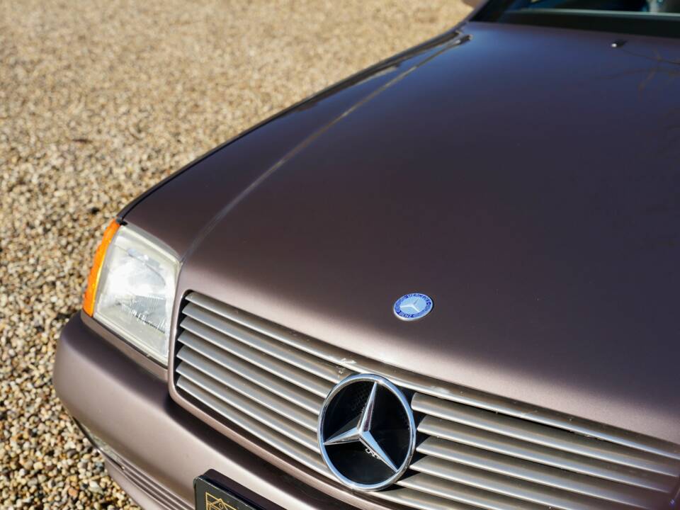 Imagen 44/50 de Mercedes-Benz 300 SL (1993)