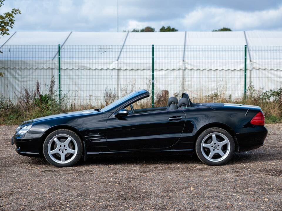 Image 2/50 of Mercedes-Benz SL 350 (2004)
