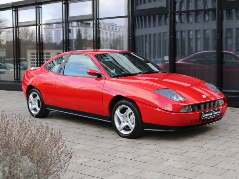 Image 19/39 of FIAT Coupé 2.0 20V Turbo (1997)