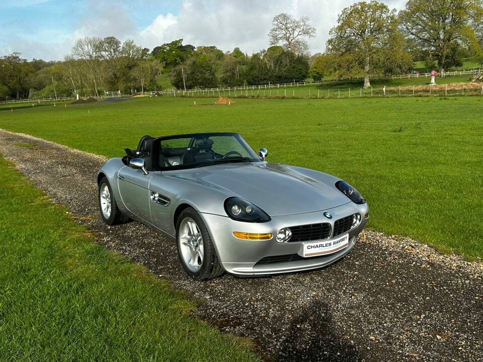 Imagen 1/61 de BMW Z8 (2000)