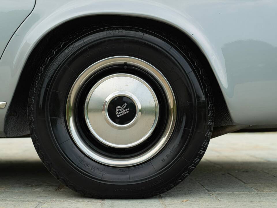 Image 18/50 of Rolls-Royce Silver Wraith II (1979)