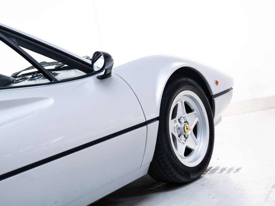 Image 30/37 of Ferrari 308 GTS (1979)