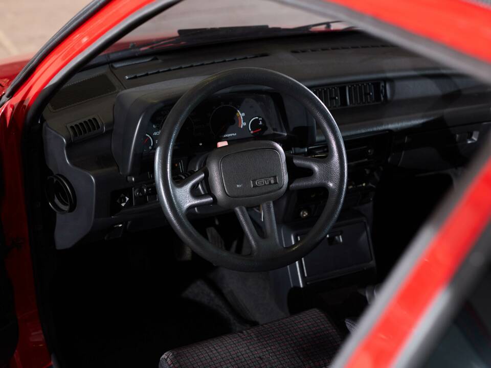 Image 24/36 of Suzuki Swift GTI 16V (1991)