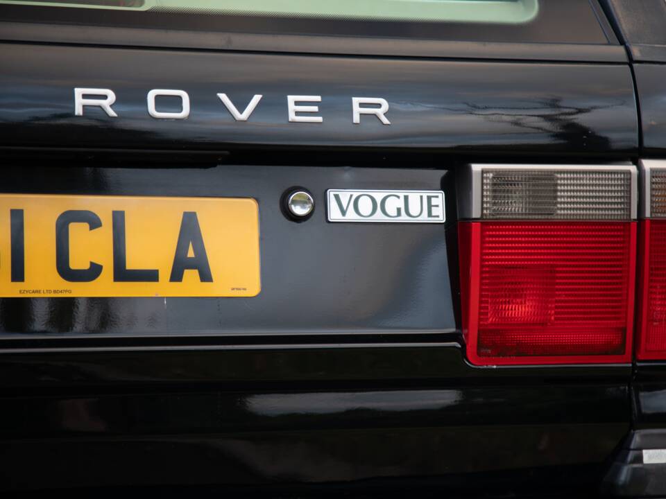 Immagine 36/50 di Land Rover Range Rover 4.6 Vogue (2001)