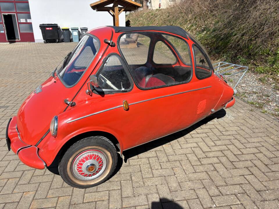 Image 3/4 of Heinkel Trojan 200 (1962)