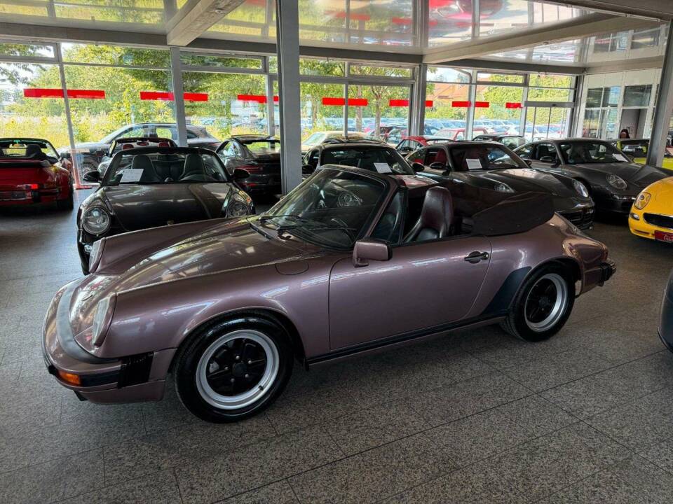 Afbeelding 16/41 van Porsche 911 Carrera 3.2 (WTL) (1987)