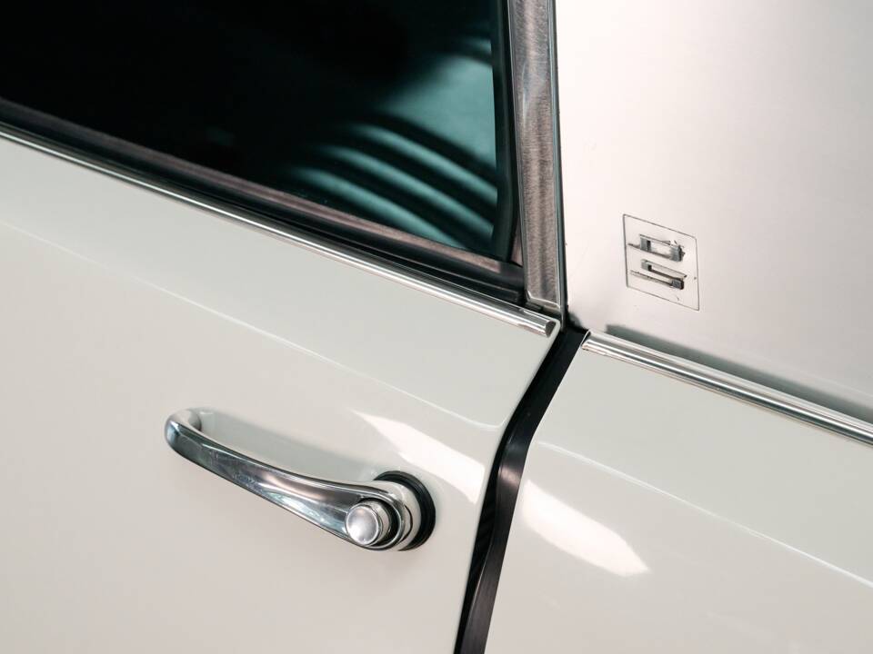 Bild 14/50 von Citroën DS 21 Pallas (1966)
