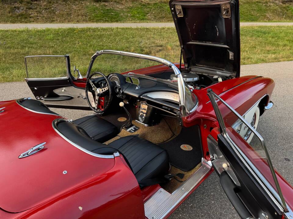 Bild 8/28 von Chevrolet Corvette (1959)