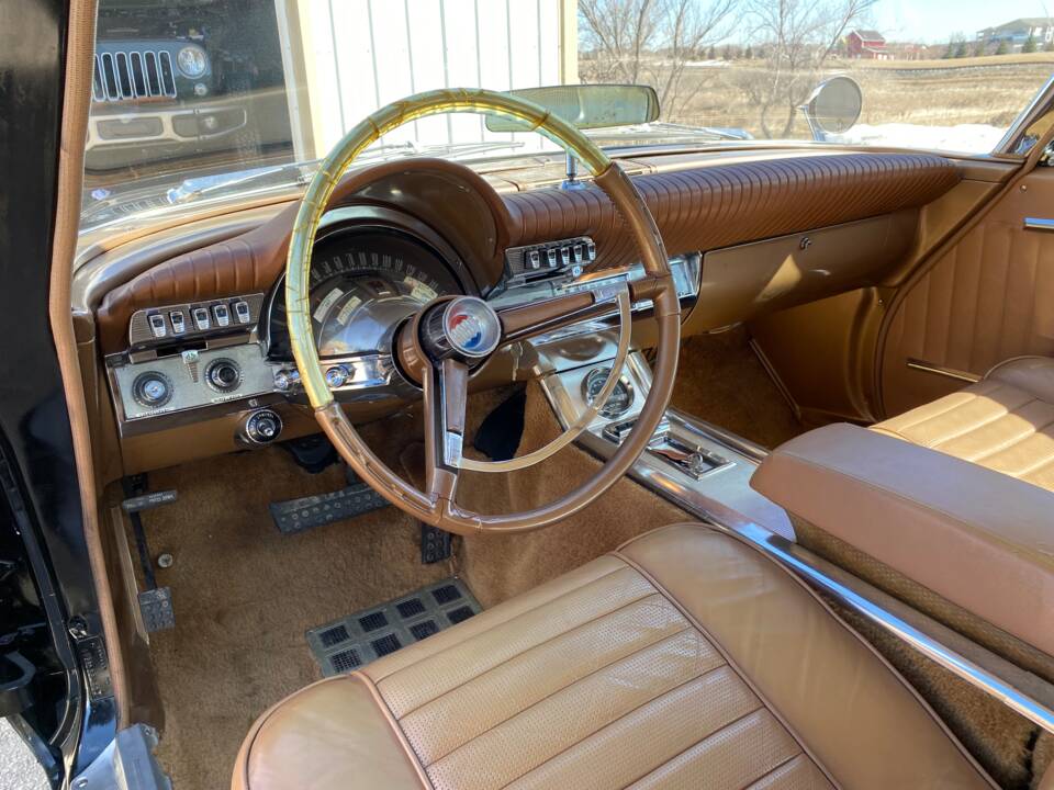 Image 10/13 of Chrysler 300 H (1962)