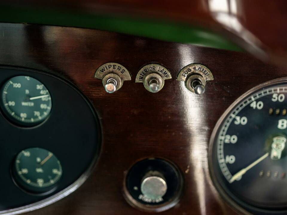 Image 29/50 of Bentley 3 1&#x2F;2 Litre (1934)