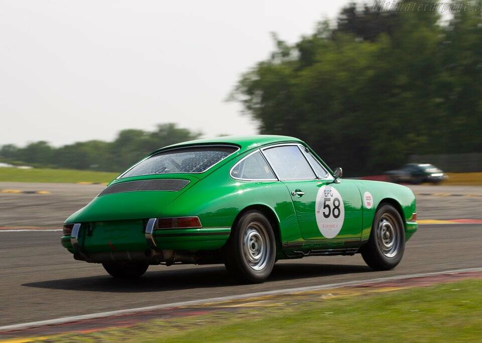 Image 24/27 of Porsche 911 2.0 (1965)