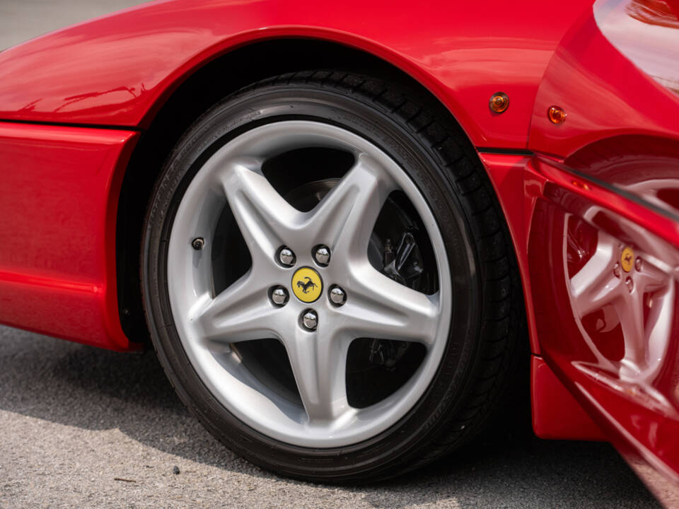 Immagine 36/50 di Ferrari F 355 GTS (1996)