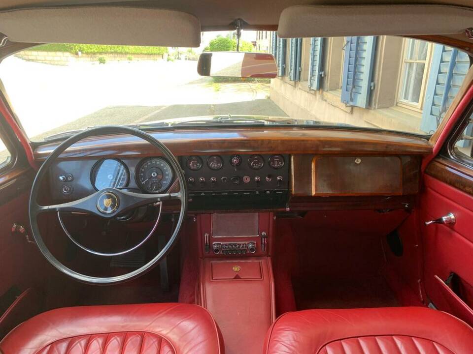 Image 10/23 de Jaguar 340 (1968)