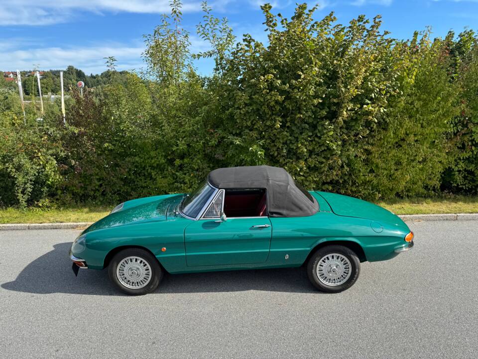 Immagine 23/33 di Alfa Romeo 1600 Duetto (1968)