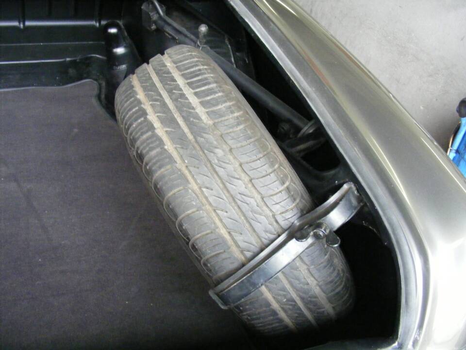 Afbeelding 61/68 van Mercedes-Benz 300 SE (1964)